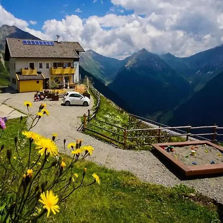Enzianhuette Jaufenpass