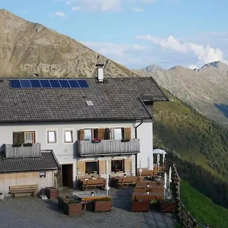 Enzianhuette Jaufenpass Holiday home San Leonardo in Passiria